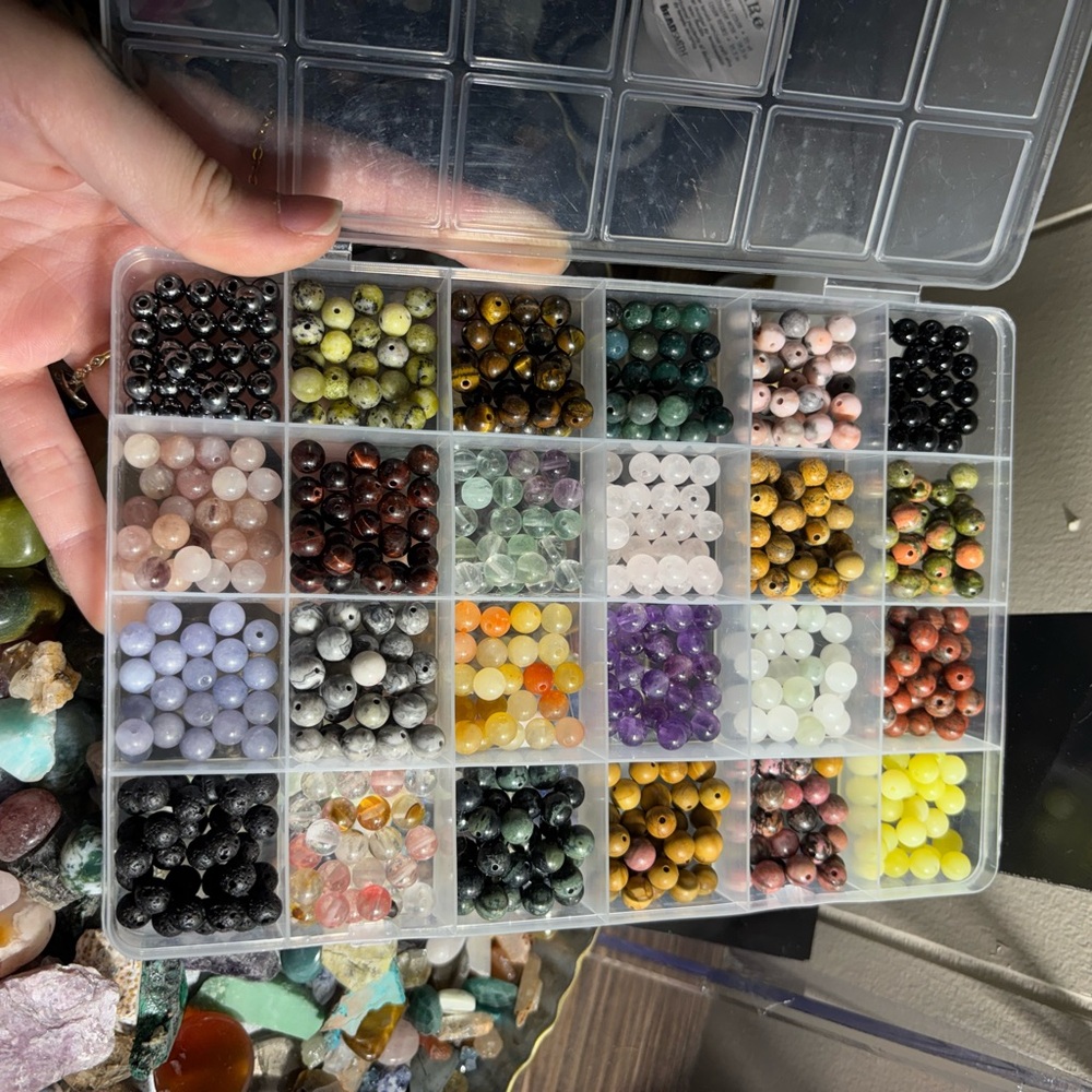 Crystal rings - Picture 4 of 4
